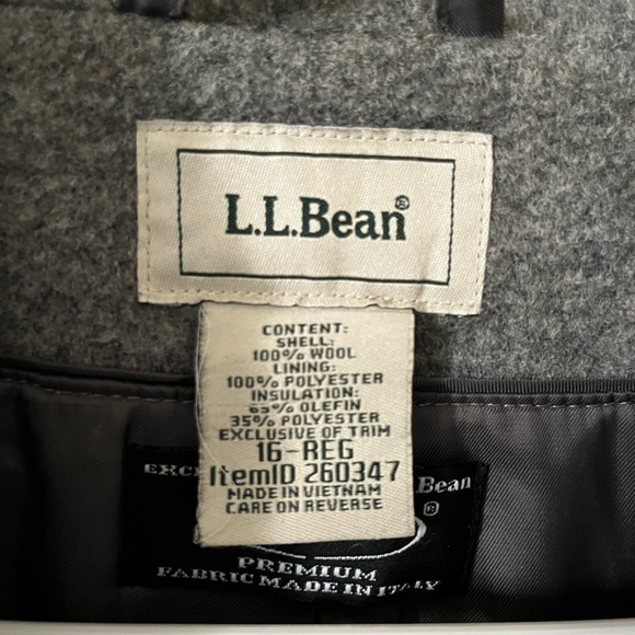 LL Bean - Women's Classic Lambswool Polo Coat, Three-Quarter - Size 16 - Picture 3 of 4